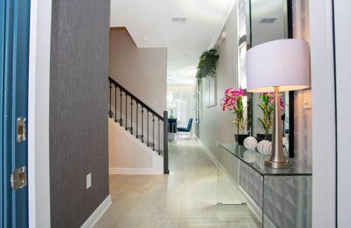 Kissimmee House | Gorgeous 4Bd w/Pool Close to Disney @ Storey Lake 4289