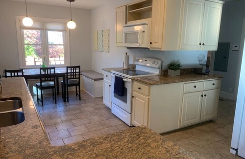 Columbus Apartment | Gorgeous 5 bedroom home
