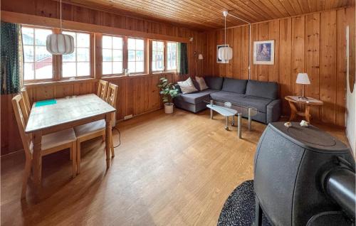 Sor-Fron Apartment | Gorgeous Apartment In Espedalen