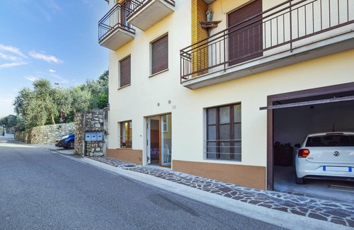 Cassone Apartment | Gorgeous apartment in Malcesine