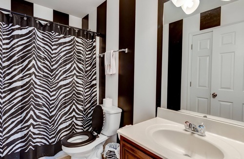 Centerville House | Gorgeous Atlanta 4200sq ft Home Atlanta / Stone Mtn area.