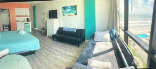 Daytona Beach Apartment | Gorgeous beachfront Oceanside flat 804 with sea view