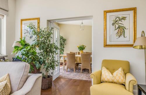 Bosham House | Gorgeous Bosham Family Home Pass The Keys