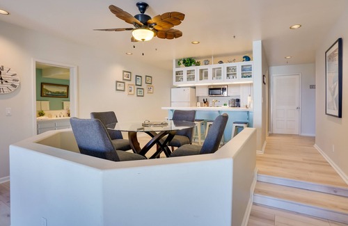 Avalon Condo | Gorgeous Catalina Island Condo with Golf Cart!