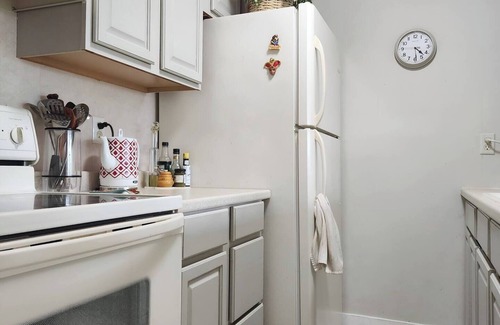 Central Naples Condo | Gorgeous condo on a 55+Community!