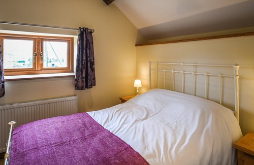 Meifod Cottage | Gorgeous cottage retreat for two or three in the village of Meifod, north west of Welshpool with bun