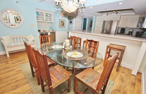 New Smyrna Beach Condo | Gorgeous Direct Oceanfront Condo Right off the Beach. Monthly Rental Only