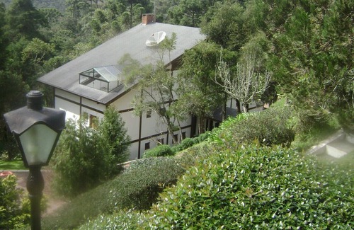 Campos do Jordao Condo | Gorgeous fit in Jordan's fields
