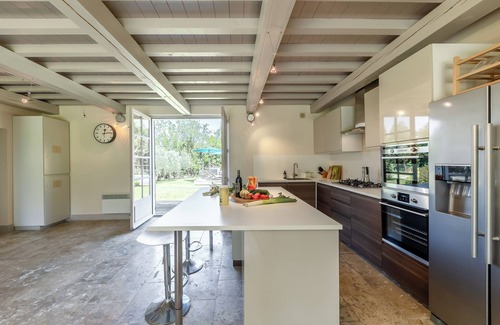 St.-Remy-de-Provence House | Gorgeous Farmhouse w Heated Pool
