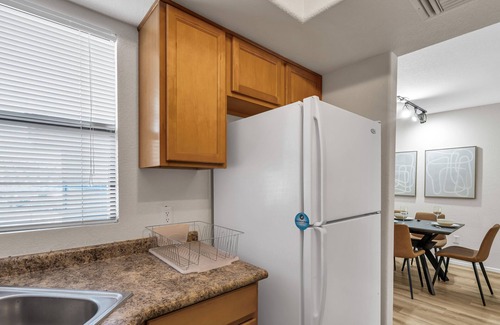 Cimarron Foothills Estates Apartment | Gorgeous Full Apt 2br/2bath W/Heated Pool, Spa & Gym