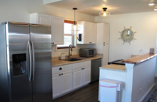 San Luis House | Gorgeous Gulf Beach Views, Pet-Friendly