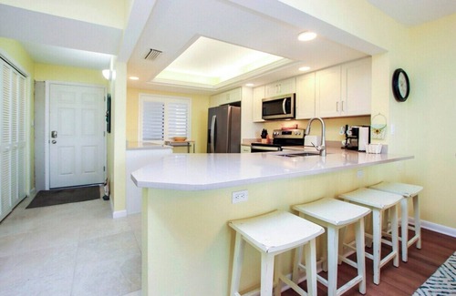 Sanibel Condo | Gorgeous Gulf views await you from this Sanibel Island condo - Loggerhead Cay #183