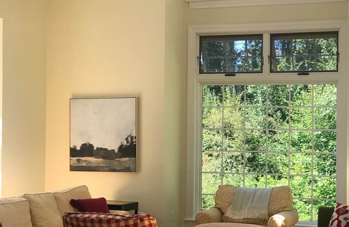 Brunswick House | Gorgeous hilltop perch overlooking water