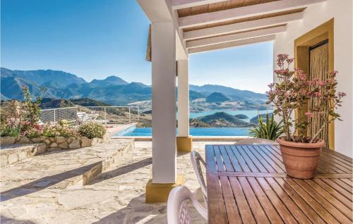 El Gastor House | Gorgeous Home In Cádiz With Wifi