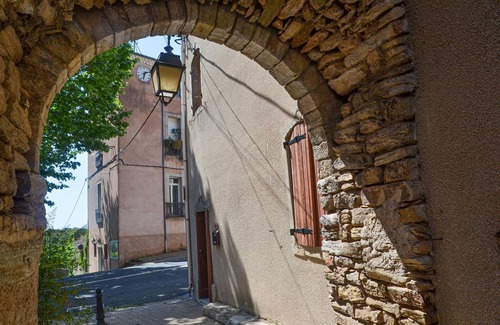 Faugeres House | Gorgeous home in Faugères with WiFi