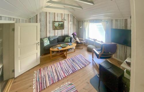 Ullensvang House | Gorgeous Home In Hovland With Wifi