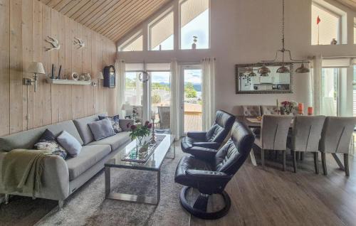 Fusa House | Gorgeous Home In Nordtveitgrend