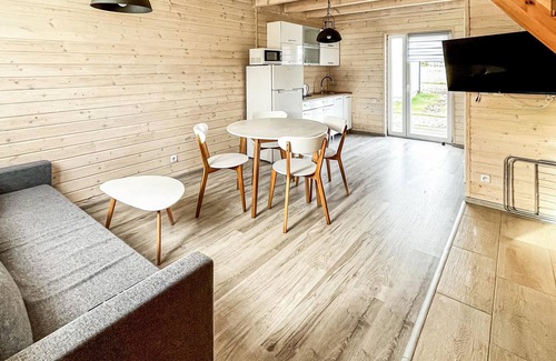 Rewal House | Gorgeous home in Rewal with WiFi