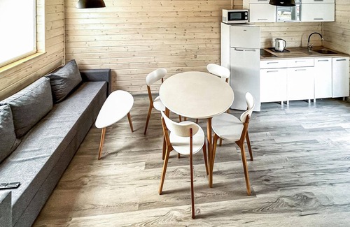 Rewal House | Gorgeous home in Rewal with WiFi