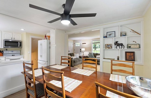 Bridgton House | Gorgeous house on Highland Lake next to Pleasant Mountain!