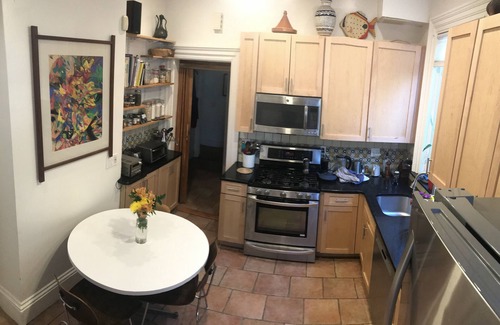Neighborhood Nine House | Gorgeous house walk to Harv., Tufts,; MIT. Discounts for 2 wks or more.