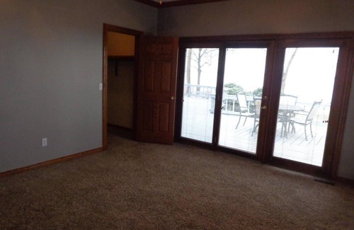 Afton House | Gorgeous large home on waterfront property! Boating, fishing, golf, leisure!