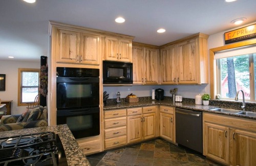Country Club Estates House | Gorgeous Mountain House with Lots of Amenities