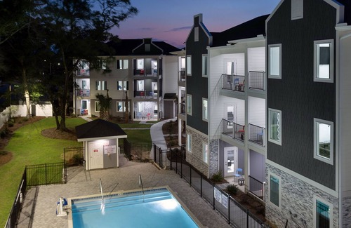 Windy Hill Condo | Gorgeous New Snowbird Rental! 4 Bedroom condo in the heart of North Myrtle Beach