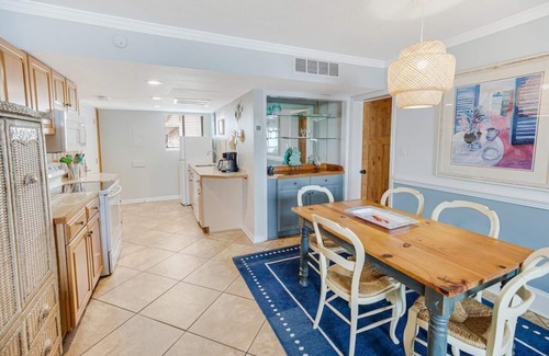 Litchfield by the Sea Hotel | Gorgeous Oceanfront 2 Bedroom Villa