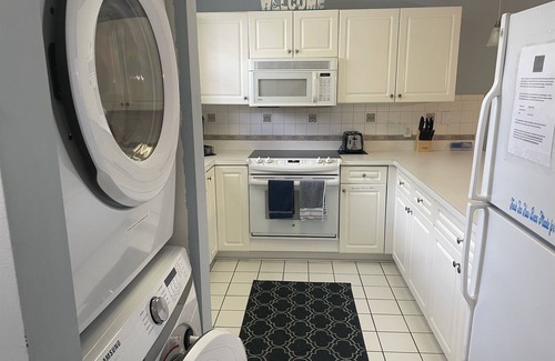 Central Myrtle Beach Condo | Gorgeous Pet Friendly First Floor Condo in Myrtlewood Villas
