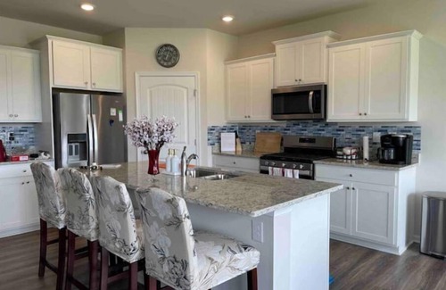 Ocean View House | Gorgeous Seaside Paradise - The Ultimate Family Getaway!