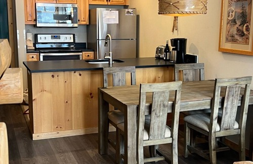 Copper Mountain Village Condo | Gorgeous Slopeside Condo in the Heart of Center Village