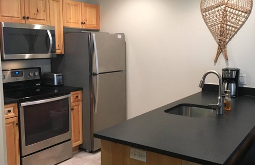 Copper Mountain Village Condo | Gorgeous Slopeside Condo in the Heart of Center Village