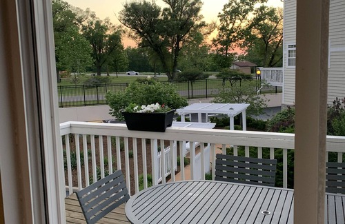 Michigan City House | Gorgeous Townhouse steps from Lake Michigan Beach