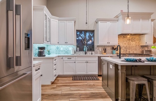 Equestrian Custom Estates House | Gorgeous Vacation Home, Single Level - Close to Hiking, Htd Pool