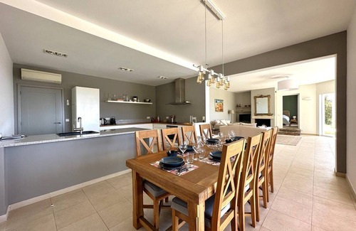La Londe-les-Maures House | Gorgeous villa for 6 people with panoramic sea view and heated pool in La Londe-les-Maures