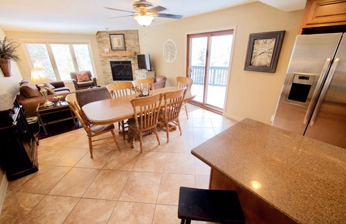 Warrior's Mark West House | Gorgeous Views on Peak 10 in Remodeled Townhome