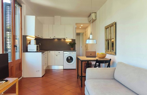 Gothic Quarter Apartment | Gorgeous views over La Rambla. Very bright! R.A.