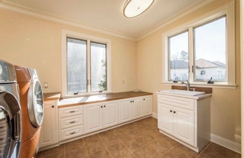 Bee Branch House | Gorgeous Views Spacious Lakefront Multifamily Fun