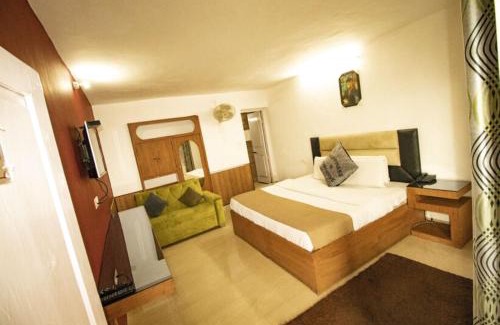 Dalhousie Hotel | Goroomgo Hotel Jasmine Dalhousie - Mall Road - Prime Location - Excellent Customer Service Awarded - Best Selling