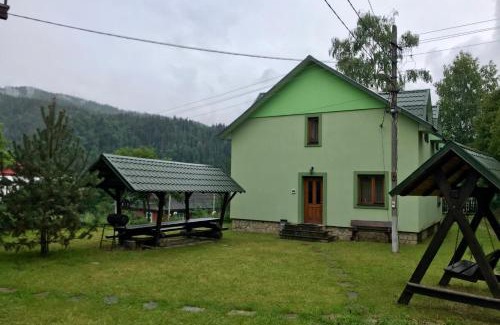 Mykulychyn House | Goryanka family home