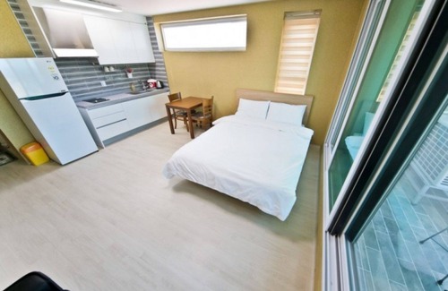 Goseong-gun House | Goseong Big Island Pension