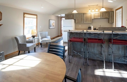 Saugatuck Cottage | Goshorn Lake Resort Cottage #3