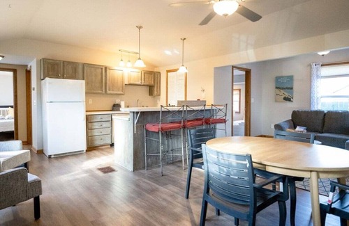 Saugatuck Cottage | Goshorn Lake Resort Cottage #3