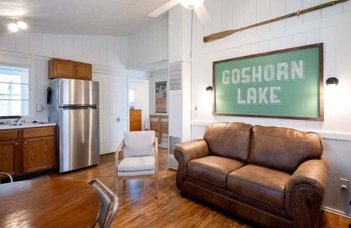 Saugatuck Cottage | Goshorn Lake Resort Cottage #8