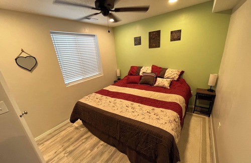 Hurricane Apartment | Gould’s Hideaway close to Sand Hollow, Quail Reservoir & 40 min. from Zion.
