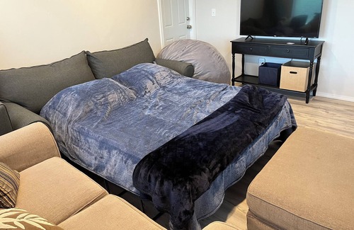 Hurricane Apartment | Gould’s Hideaway close to Sand Hollow, Quail Reservoir & 40 min. from Zion.