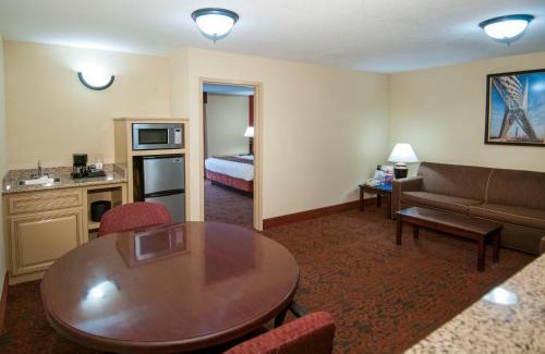 Central Oklahoma City Hotel | Governors Suites Hotel Oklahoma City Airport Area