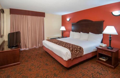 Central Oklahoma City Hotel | Governors Suites Hotel Oklahoma City Airport Area