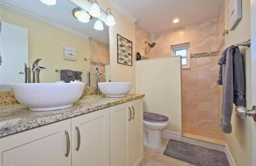 Fort Myers Shores House | Grace in Paradise - A Waterfront Experience
